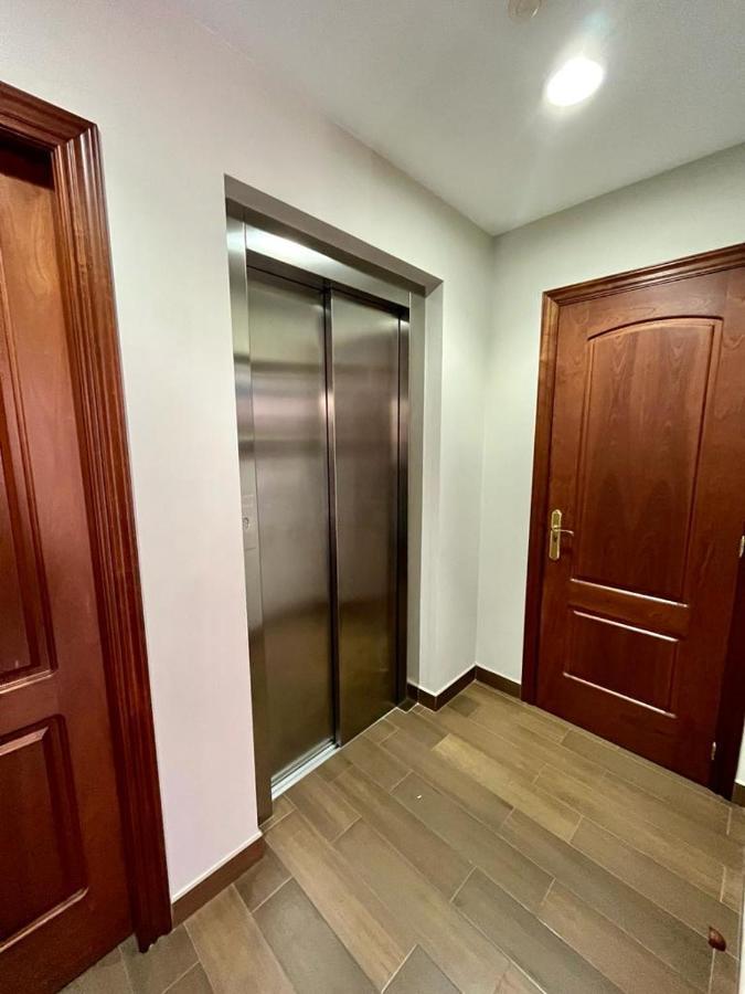 Appartamento Piso En Pleno Centro De Mino Derecha Esterno foto